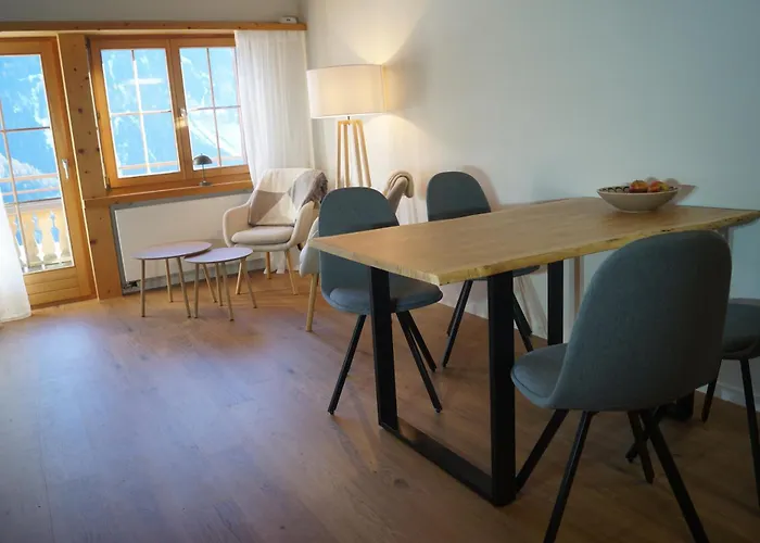 Davos Wiesen - Gemuetliches Appartment Mit Traumhafter Aussicht - Sonnenbalkon - Wanderparadies Apartment Wiesen